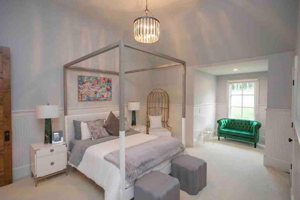 Supreme Luxury For Discerning Tastes Villa Nashville Eksteriør billede
