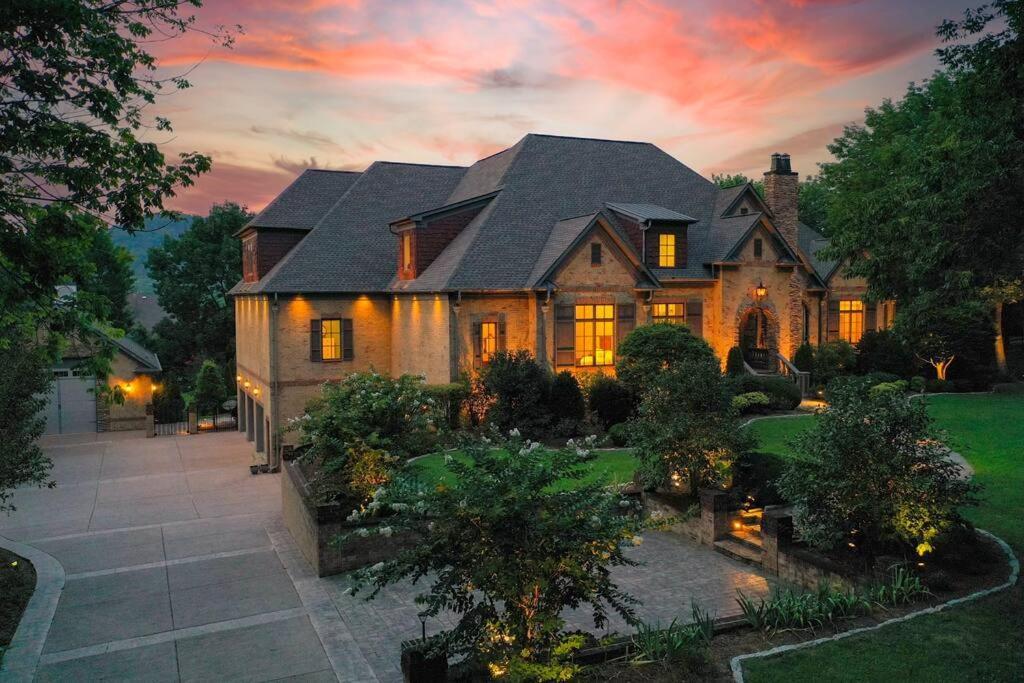 Supreme Luxury For Discerning Tastes Villa Nashville Eksteriør billede
