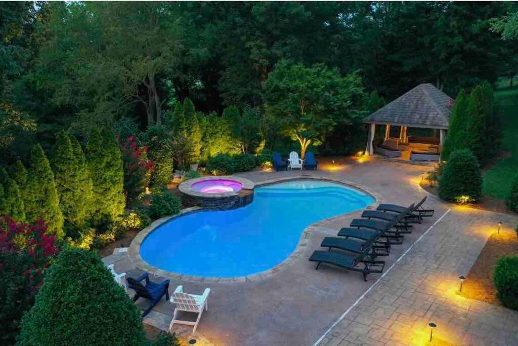 Supreme Luxury For Discerning Tastes Villa Nashville Eksteriør billede