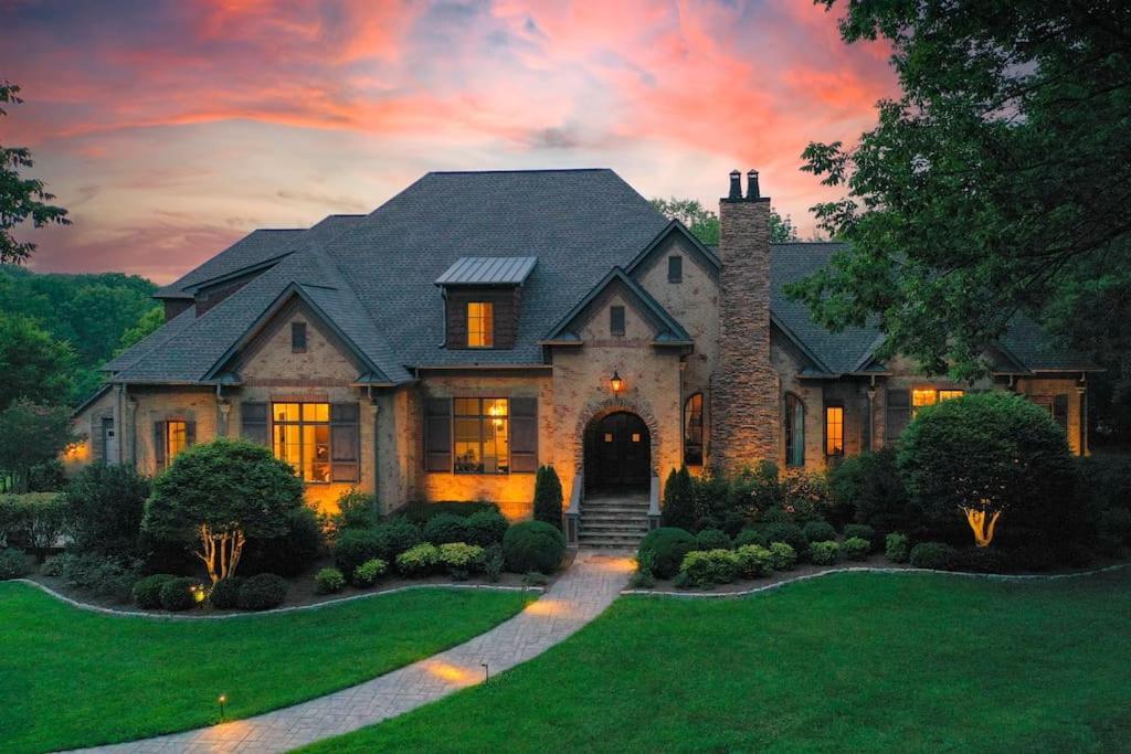 Supreme Luxury For Discerning Tastes Villa Nashville Eksteriør billede