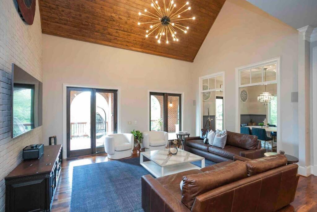 Supreme Luxury For Discerning Tastes Villa Nashville Eksteriør billede